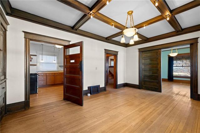 101 Jackson Avenue, Kansas City, MO 64123