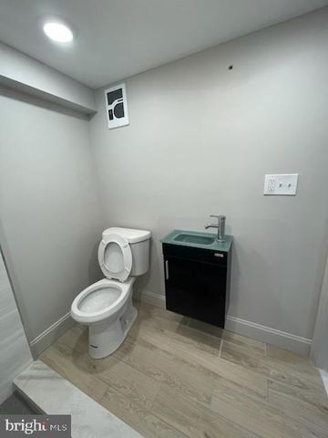 1228 N 16TH ST, Philadelphia, PA 19121