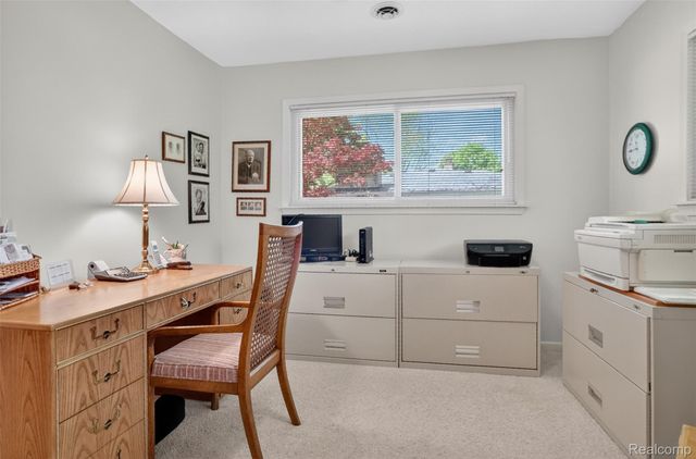 857 Helston Road, Bloomfield Charter Township, MI 48304