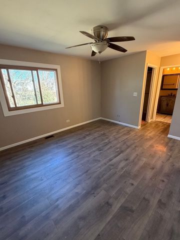 776 W Appletree Lane, Bartlett, IL 60103