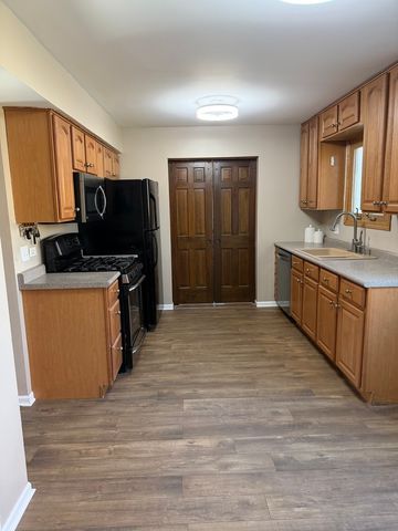 776 W Appletree Lane, Bartlett, IL 60103