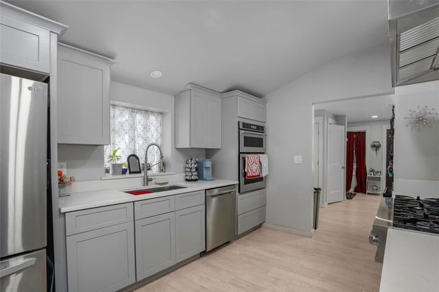 1537 PROVIDENCE Pike, North Smithfield, RI 02896