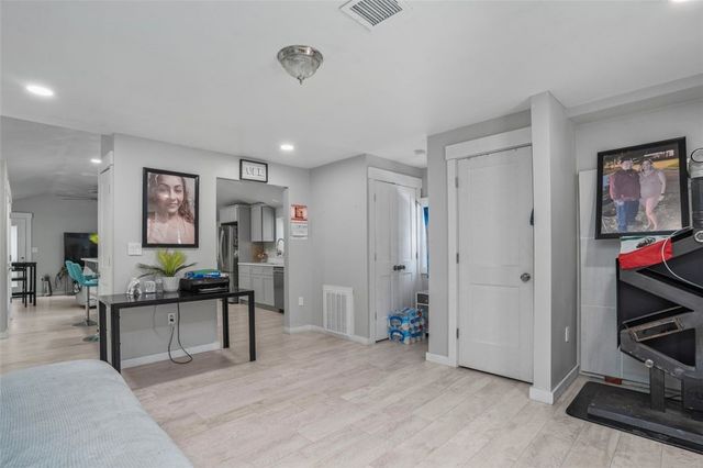 1537 PROVIDENCE Pike, North Smithfield, RI 02896