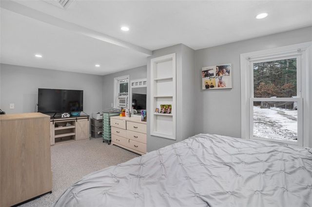 1537 PROVIDENCE Pike, North Smithfield, RI 02896