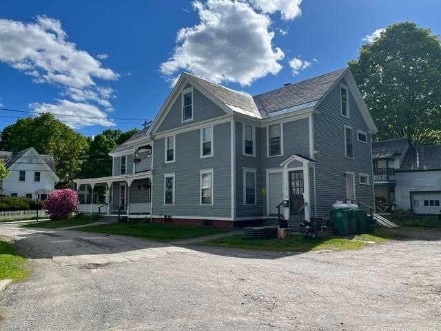 131,133,141 Green Street, Brattleboro, VT 05301