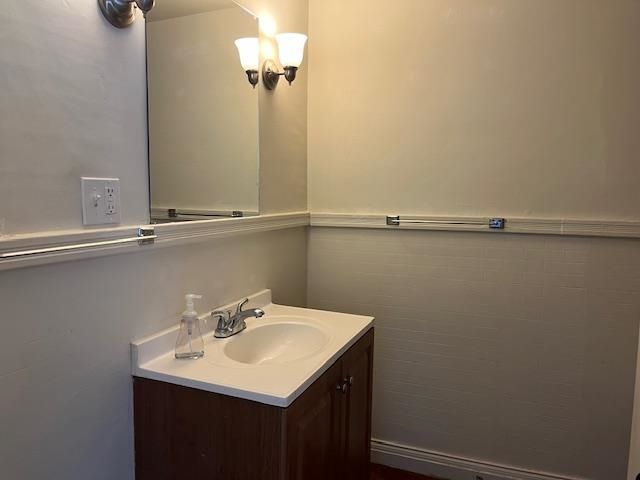 131,133,141 Green Street, Brattleboro, VT 05301