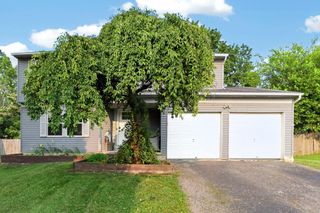 2592 Trailwind Street, Grove City, OH 43123