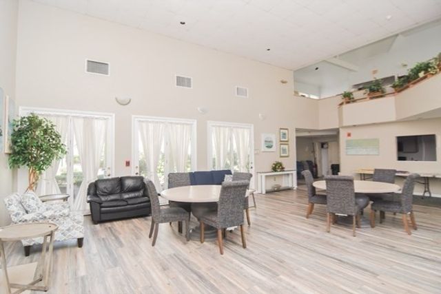 200 Falls Blvd B305, Quincy, MA 02169