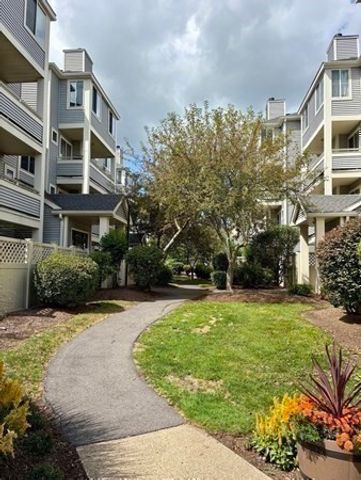 200 Falls Blvd B305, Quincy, MA 02169