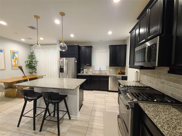 7035 Coneflower Creek Court, Katy, TX 77493