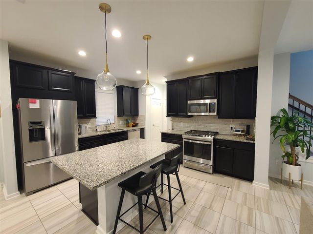 7035 Coneflower Creek Court, Katy, TX 77493