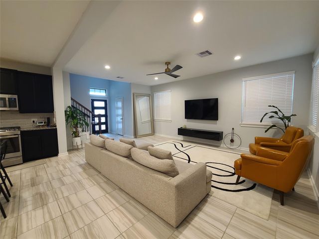 7035 Coneflower Creek Court, Katy, TX 77493