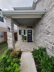 7035 Coneflower Creek Court, Katy, TX 77493