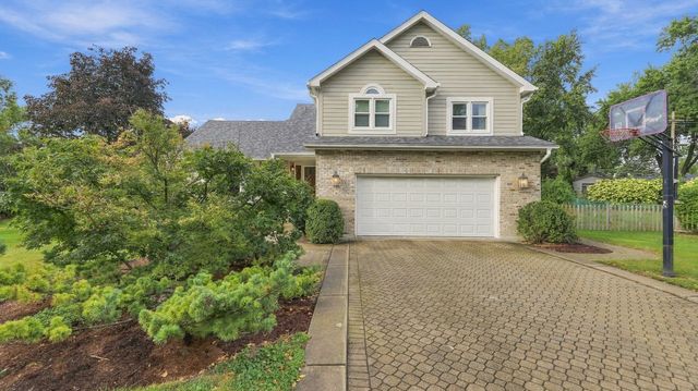 7810 Regency Grove Drive, Darien, IL 60561
