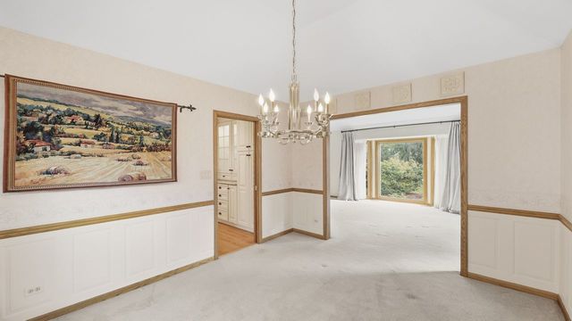 7810 Regency Grove Drive, Darien, IL 60561