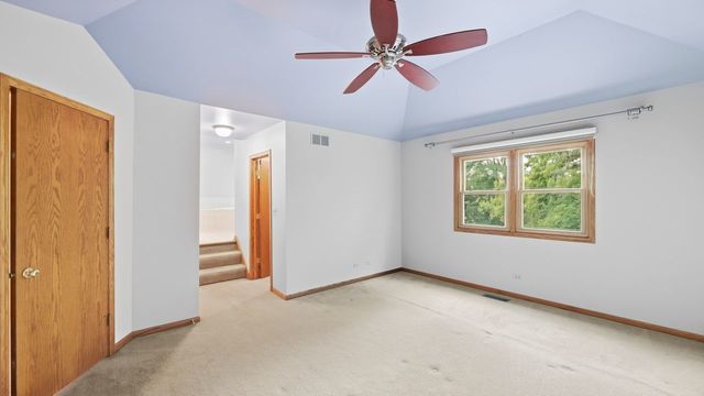 7810 Regency Grove Drive, Darien, IL 60561