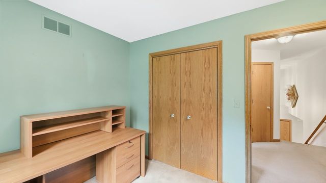 7810 Regency Grove Drive, Darien, IL 60561