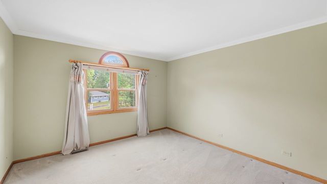 7810 Regency Grove Drive, Darien, IL 60561