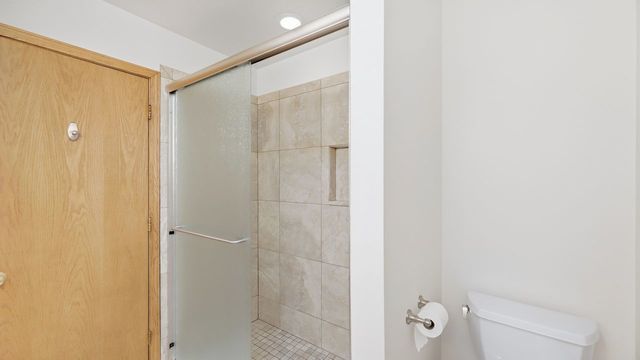 7810 Regency Grove Drive, Darien, IL 60561