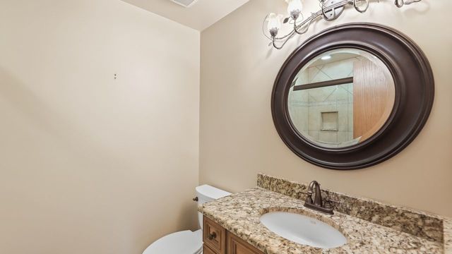 7810 Regency Grove Drive, Darien, IL 60561