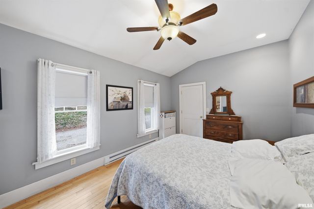 4905 W US HWY 24, Peoria, IL 61607