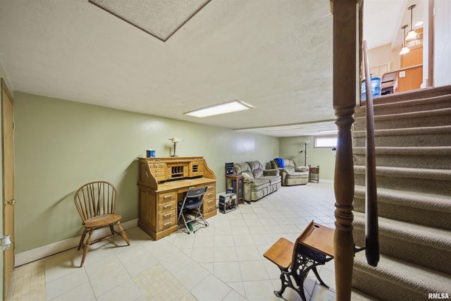 4905 W US HWY 24, Peoria, IL 61607