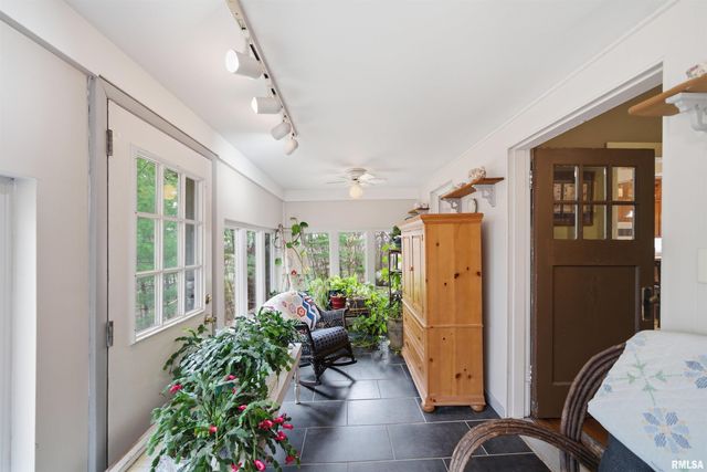 4905 W US HWY 24, Peoria, IL 61607