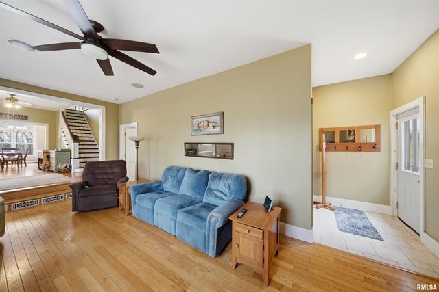 4905 W US HWY 24, Peoria, IL 61607