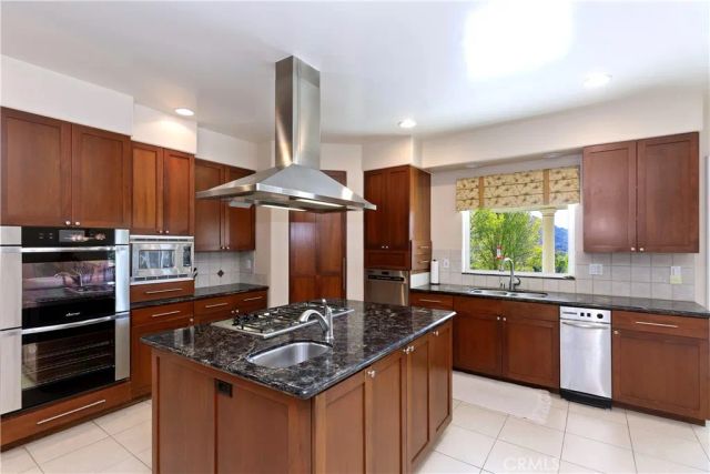 43845 Calle De Velardo, Temecula, CA 92592