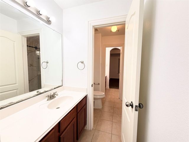 2819 Lake Shore Harbour Drive, Missouri City, TX 77459