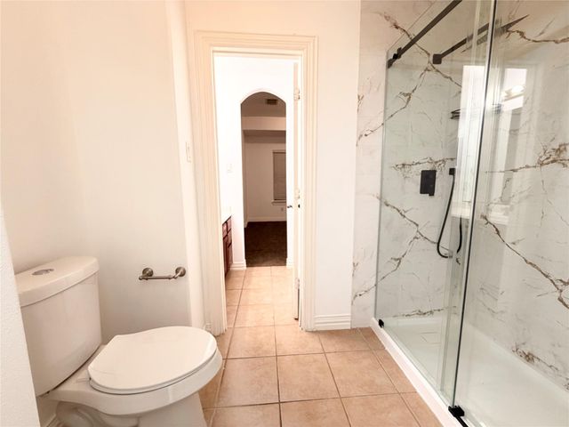 2819 Lake Shore Harbour Drive, Missouri City, TX 77459