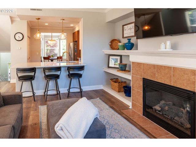13162 Sw RAPTOR Pl, Portland, OR 97223