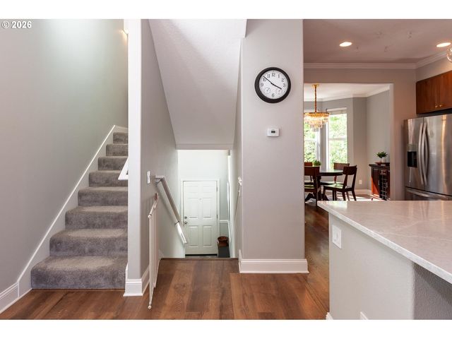 13162 Sw RAPTOR Pl, Portland, OR 97223