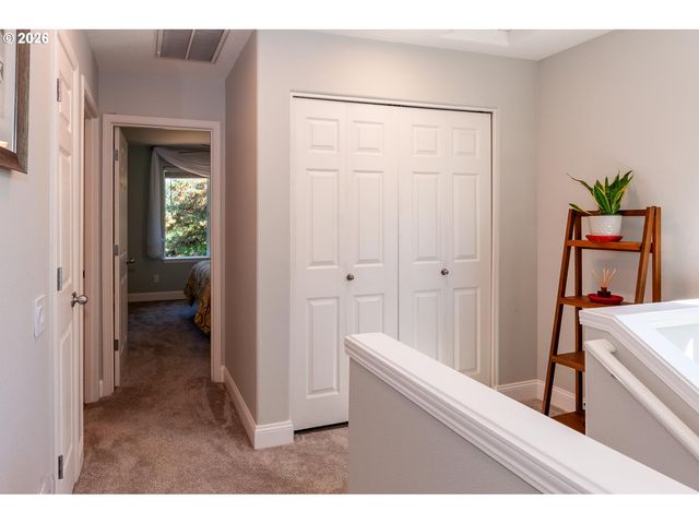 13162 Sw RAPTOR Pl, Portland, OR 97223