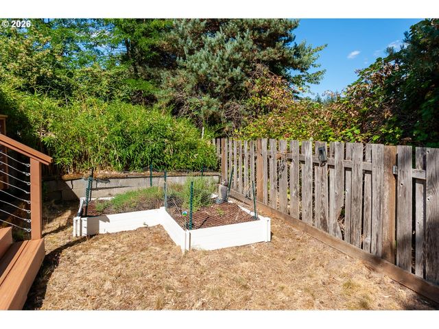 13162 Sw RAPTOR Pl, Portland, OR 97223