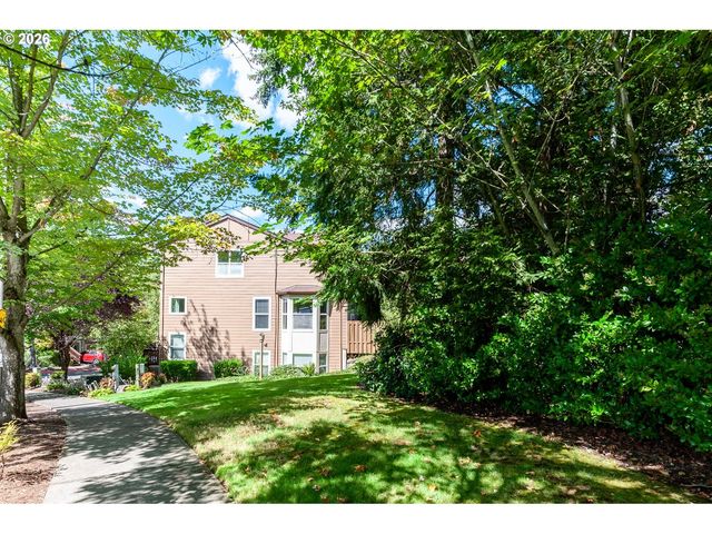 13162 Sw RAPTOR Pl, Portland, OR 97223