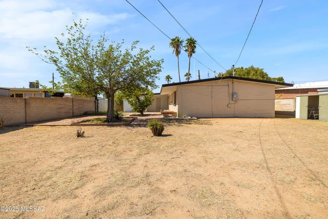 5541 E Mabel Street, Tucson, AZ 85712