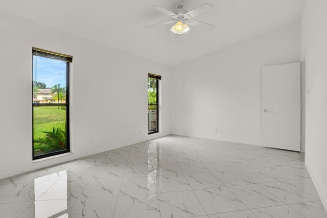 3705 SW Quail Meadow Trail E, Palm City, FL 34990
