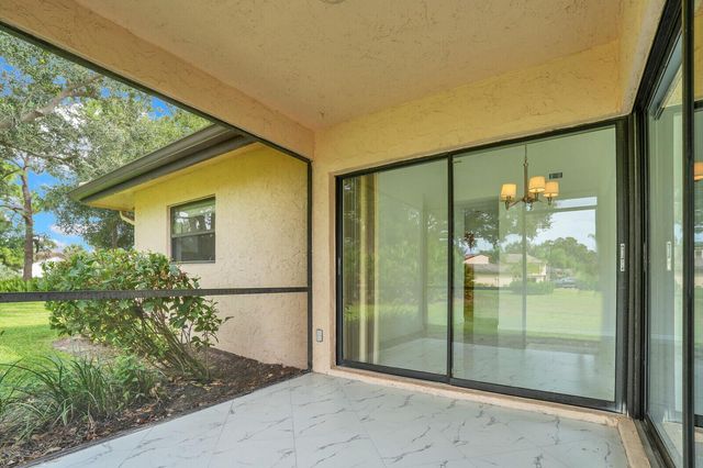 3705 SW Quail Meadow Trail E, Palm City, FL 34990