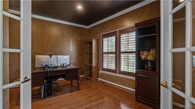 6225 Country Walk Court, Clarence, NY 14032