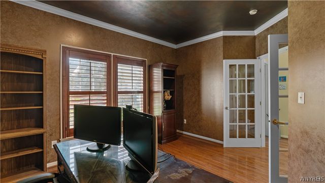 6225 Country Walk Court, Clarence, NY 14032