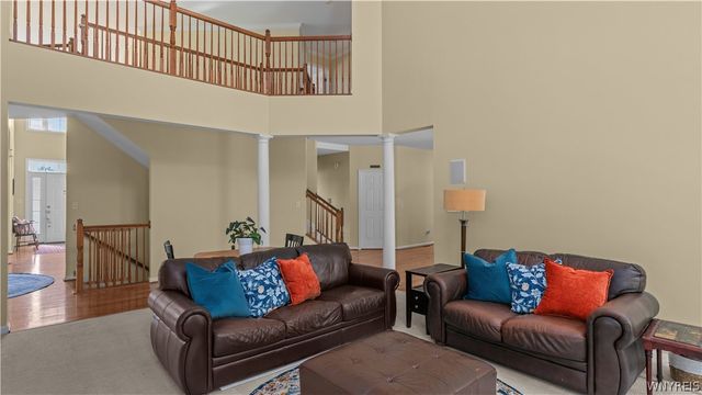 6225 Country Walk Court, Clarence, NY 14032