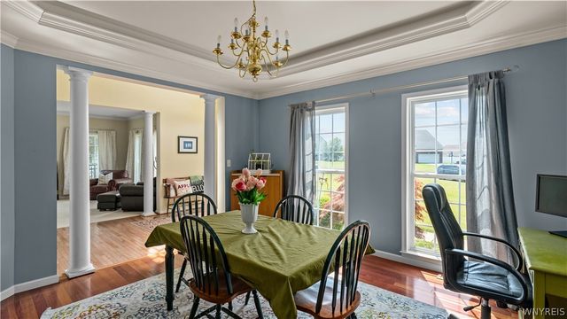 6225 Country Walk Court, Clarence, NY 14032