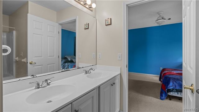 6225 Country Walk Court, Clarence, NY 14032