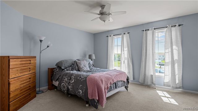 6225 Country Walk Court, Clarence, NY 14032