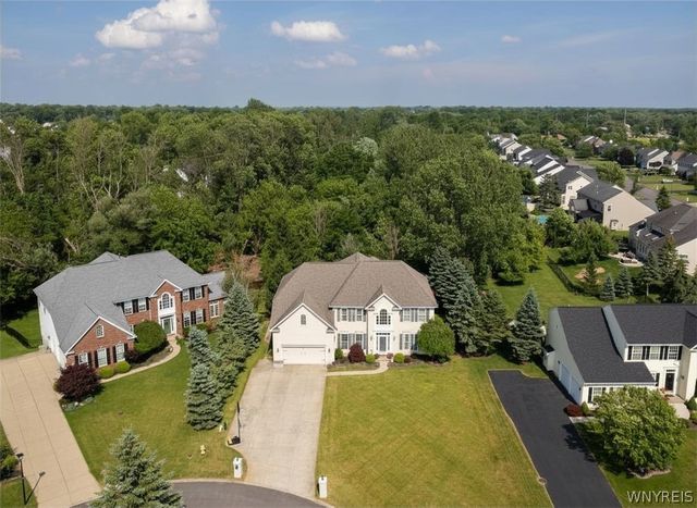 6225 Country Walk Court, Clarence, NY 14032