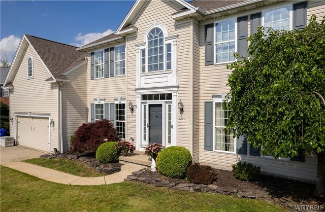 6225 Country Walk Court, Clarence, NY 14032