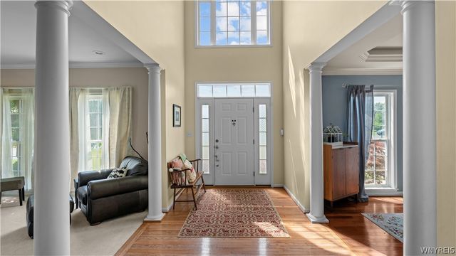6225 Country Walk Court, Clarence, NY 14032