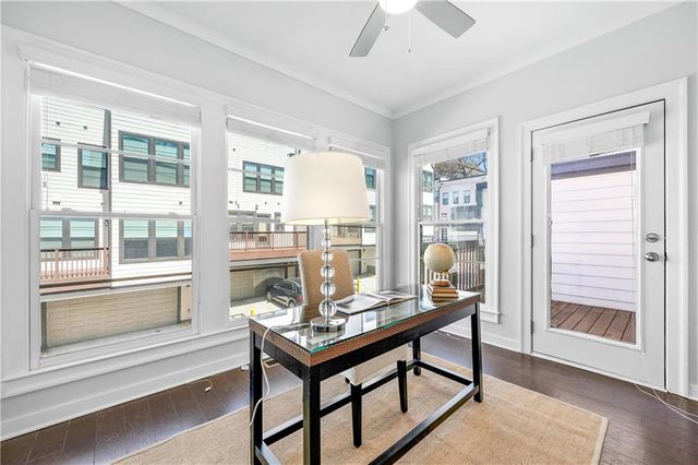 552 Ember Lane NW, Atlanta, GA 30318
