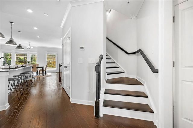 552 Ember Lane NW, Atlanta, GA 30318